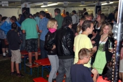 dirndl-party_alberweiler18_20110801_1236598511