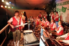 dirndl-party_alberweiler1_20110801_1526590964